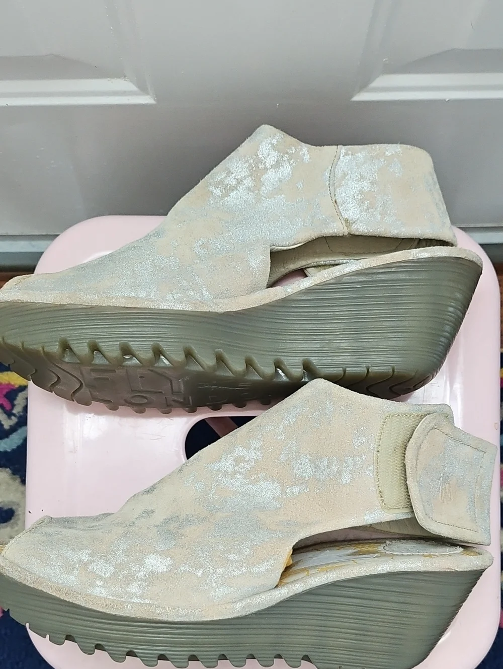 Fly London Peep Toe Suede Wedge Sandals Metallic Size 39